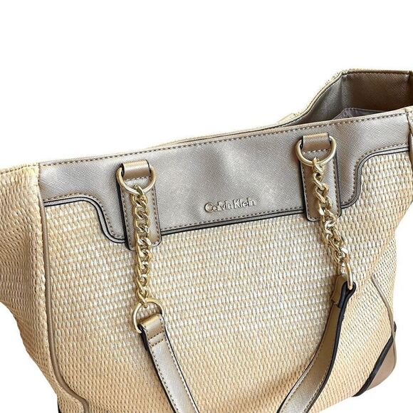 Calvin Klein raffia woven metallic tote‎ bag - Picture 2 of 16
